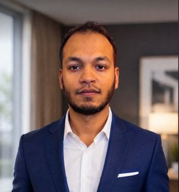 Portrait of Akib Alam, Realtor®